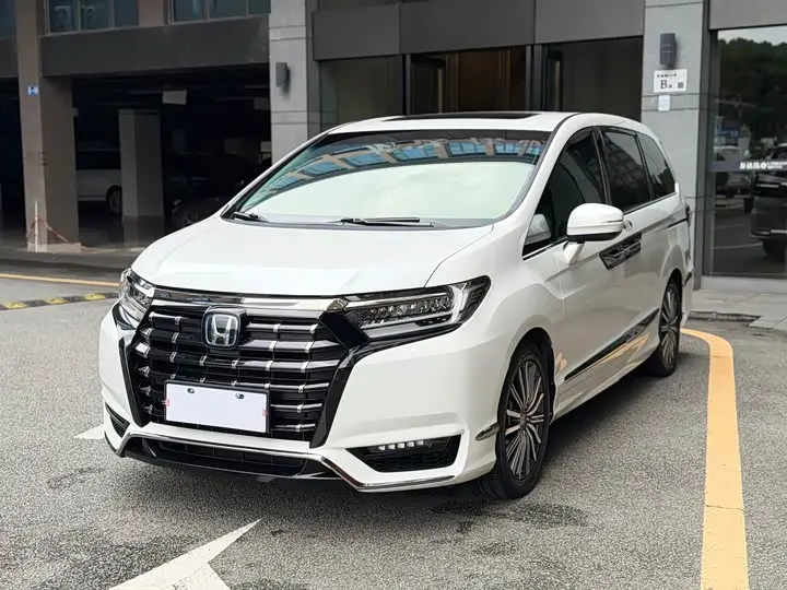 Honda Elysion 2022, арт. CN-3498701 — фото 1