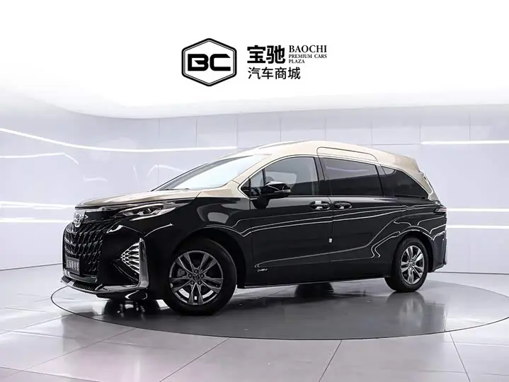 Toyota Sienna 2024, арт. CN-3498716 — фото 1