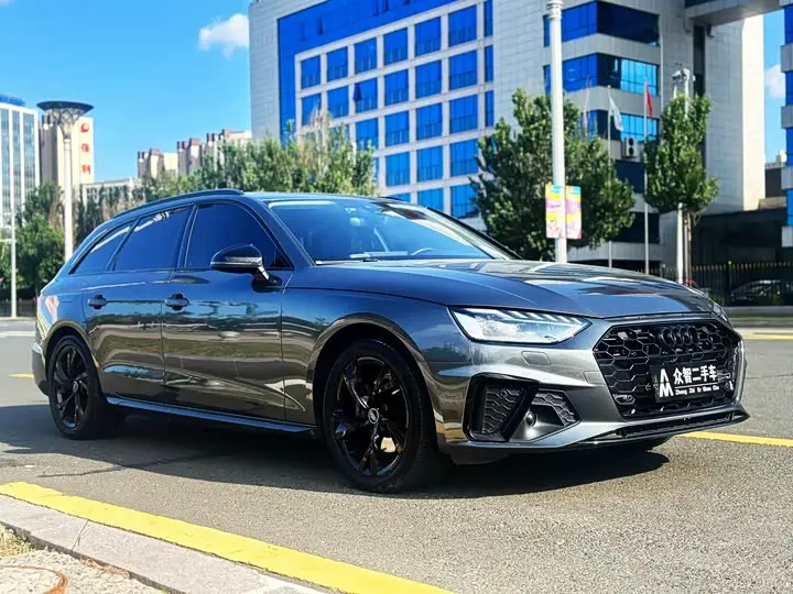 Audi A4 2022, арт. CN-3498734 — фото 1