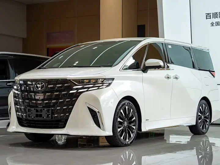 Toyota Alphard 2024, арт. CN-3499384 — фото 1