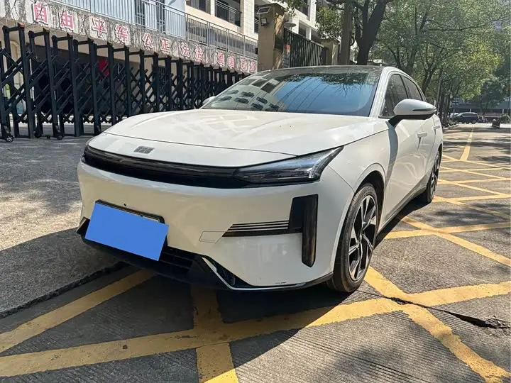 Geely Galaxy L6 2024, арт. CN-3501351 — фото 1