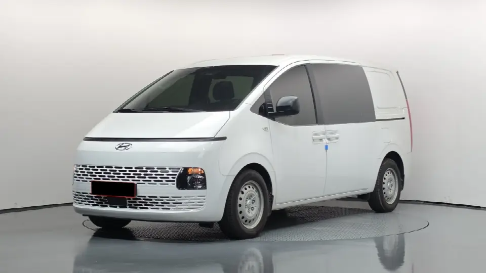 Hyundai Staria 2021, арт. KR-3501992 — фото 1