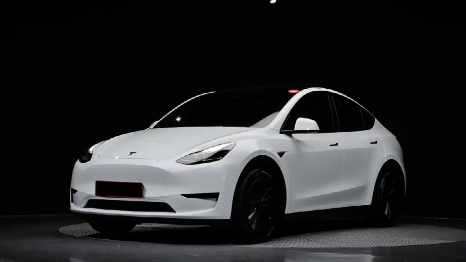 Tesla Model Y 2020, арт. KR-3502137 — фото 1