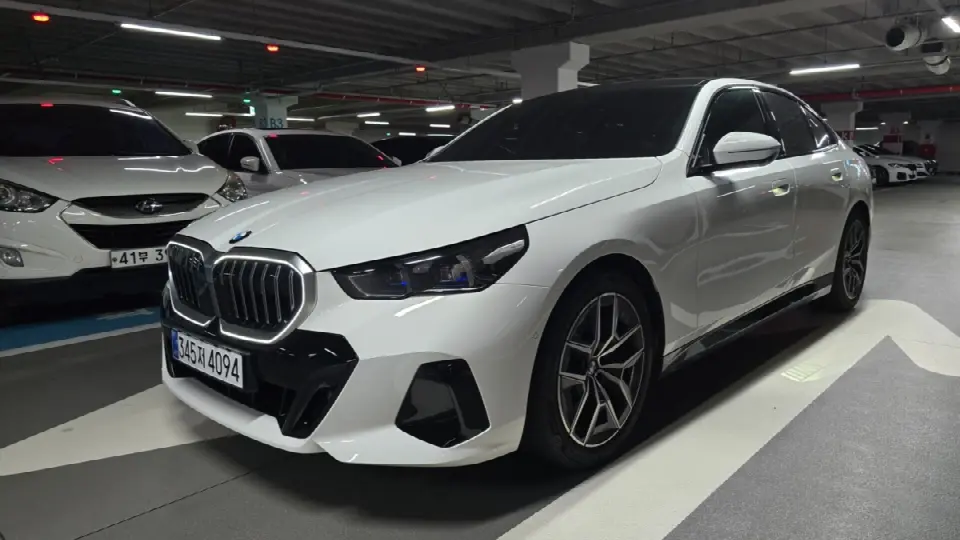 BMW 5 Series 2023, арт. KR-3502242 — фото 1