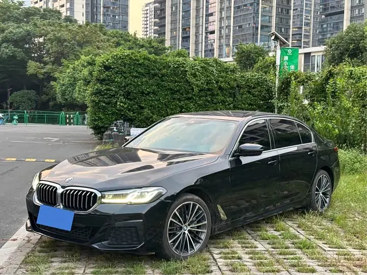 BMW 5 Series 2023, арт. CN-3510463 — фото 1