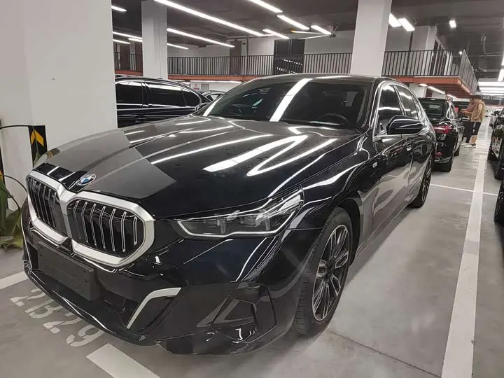 BMW 5 Series 2024, арт. CN-3511775 — фото 1