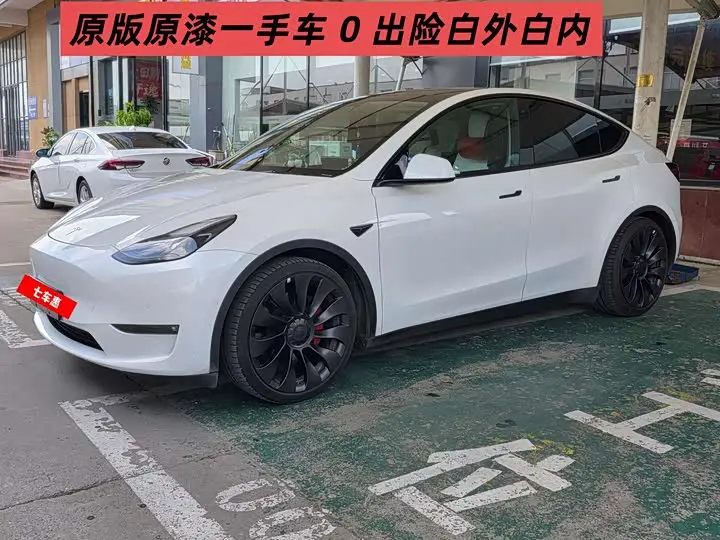 Tesla Model Y 2022, арт. CN-3511913 — фото 1