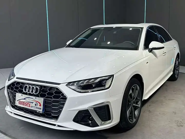 Audi A4L 2022, арт. CN-3512600 — фото 1