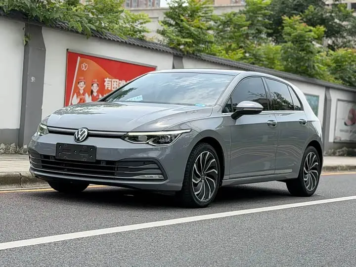 Volkswagen Golf 2021, арт. CN-3512952 — фото 1