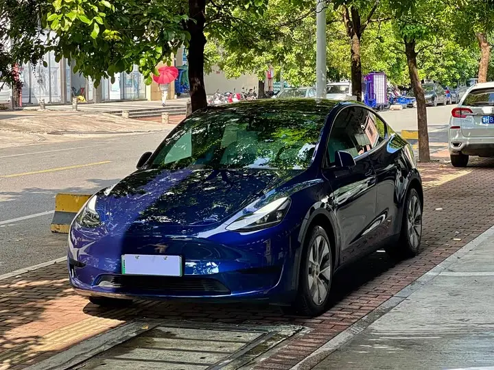 Tesla Model Y 2022, арт. CN-3512995 — фото 1