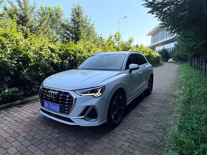 Audi Q3 2022, арт. CN-3513517 — фото 1