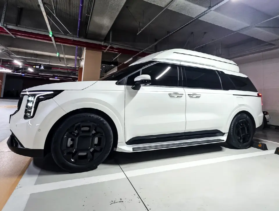 Kia Carnival 2023, арт. KR-3517295 — фото 1