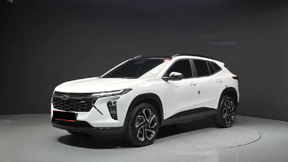 Chevrolet Trax 2023, арт. KR-3518113 — фото 1