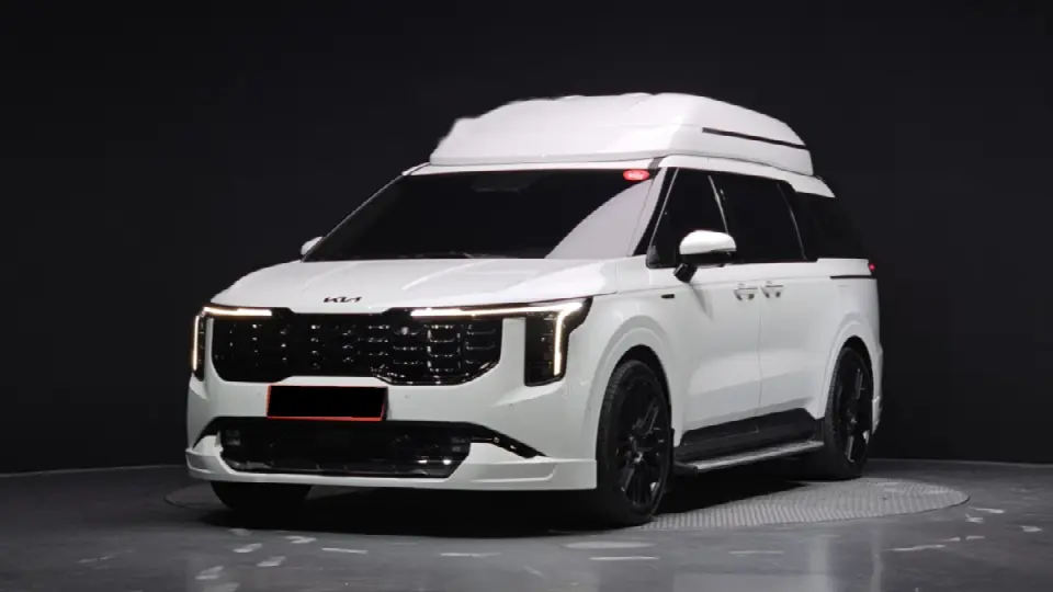 Kia Carnival 2023, арт. KR-3518436 — фото 1