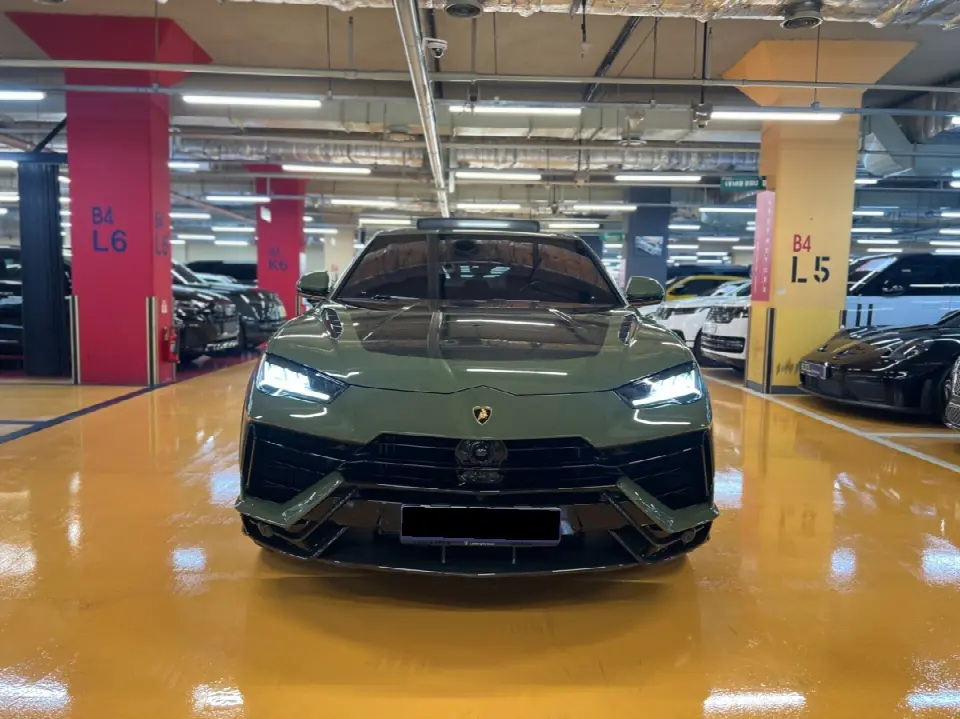 Lamborghini Urus 2018, арт. KR-3522911 — фото 1