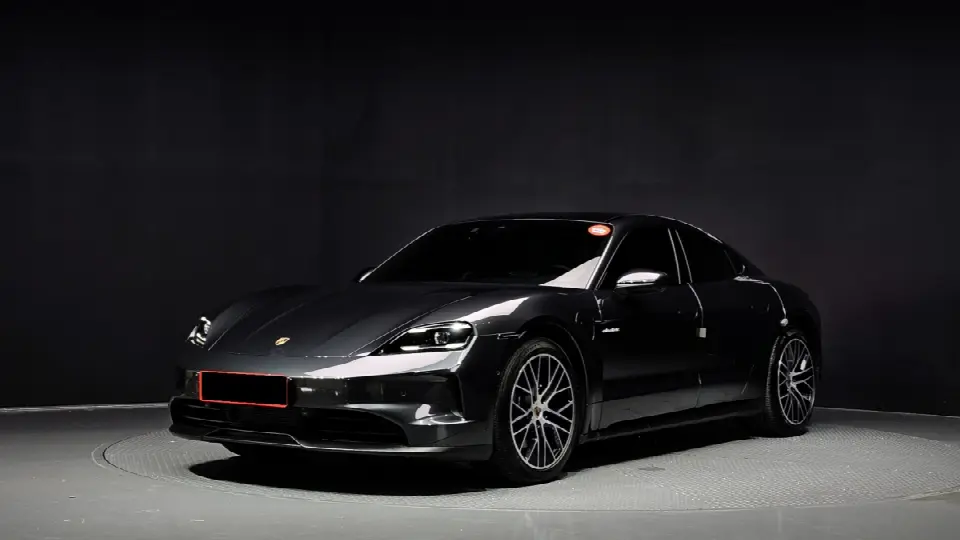 Porsche Taycan 2020, арт. KR-3522913 — фото 1