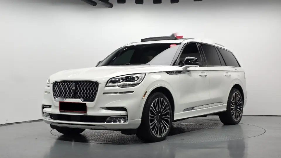 Lincoln Aviator 2019, арт. KR-3546508 — фото 1