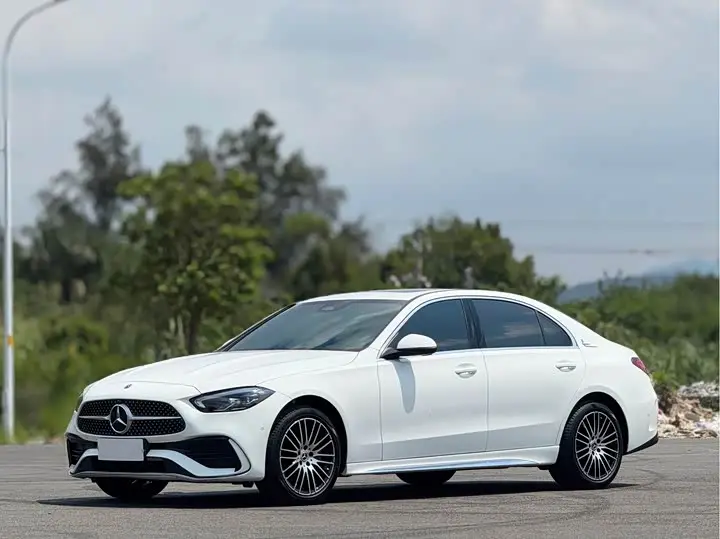 Mercedes-Benz C-Class 2024, арт. CN-3550244 — фото 1