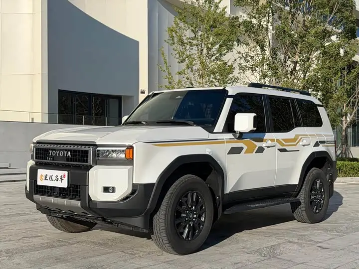Toyota Prado 2025, арт. CN-3551300 — фото 1