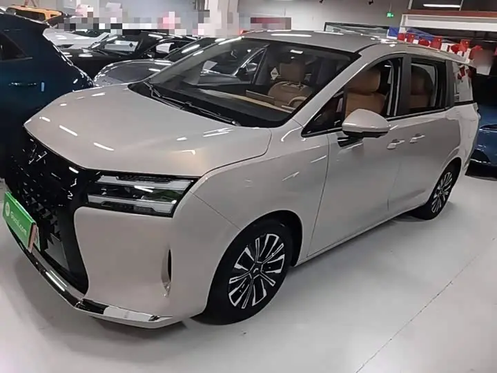Wuling Starlight 730 Hybrid/EV 2025, арт. CN-3551433 — фото 1