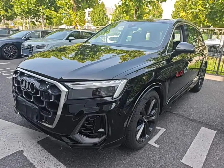 Audi Q7 2025, арт. CN-3551868 — фото 1