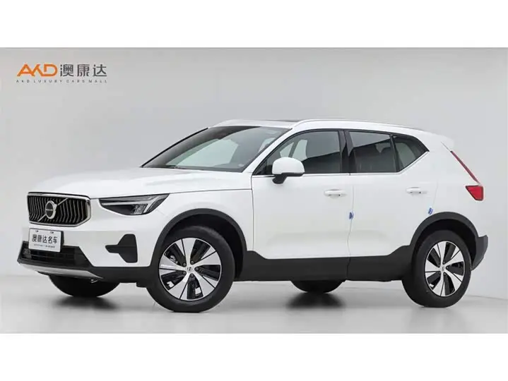 Volvo XC40 2024, арт. CN-3553200 — фото 1