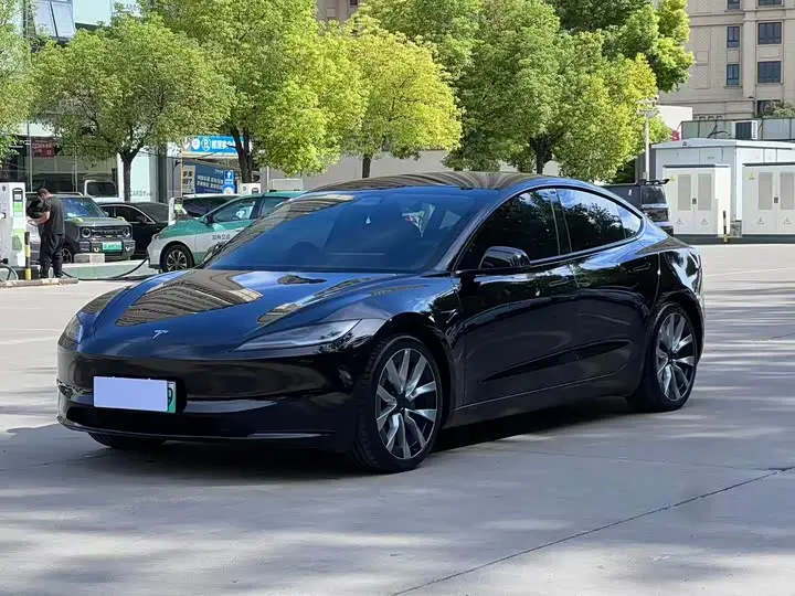 Tesla Model 3 2023, арт. CN-3553839 — фото 1