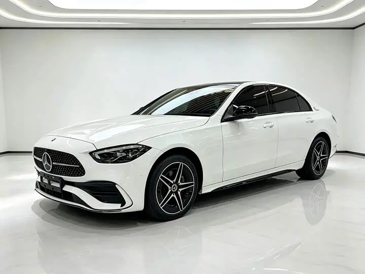 Mercedes-Benz C-Class 2023, арт. CN-3554152 — фото 1