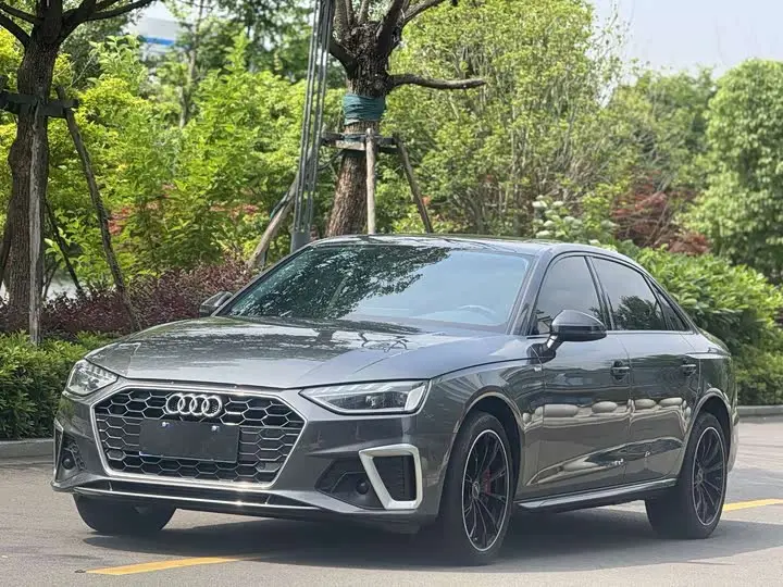 Audi A4L 2022, арт. CN-3554450 — фото 1