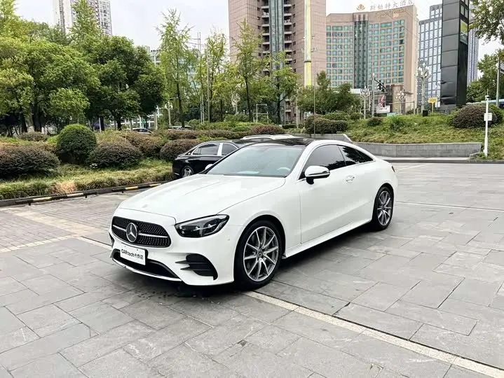 Mercedes-Benz E-Class 2023, арт. CN-3554729 — фото 1