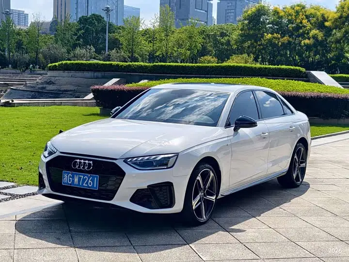Audi A4L 2025, арт. CN-3555008 — фото 1