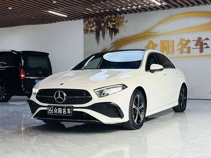Mercedes-Benz A-Class 2023, арт. CN-3555629 — фото 1