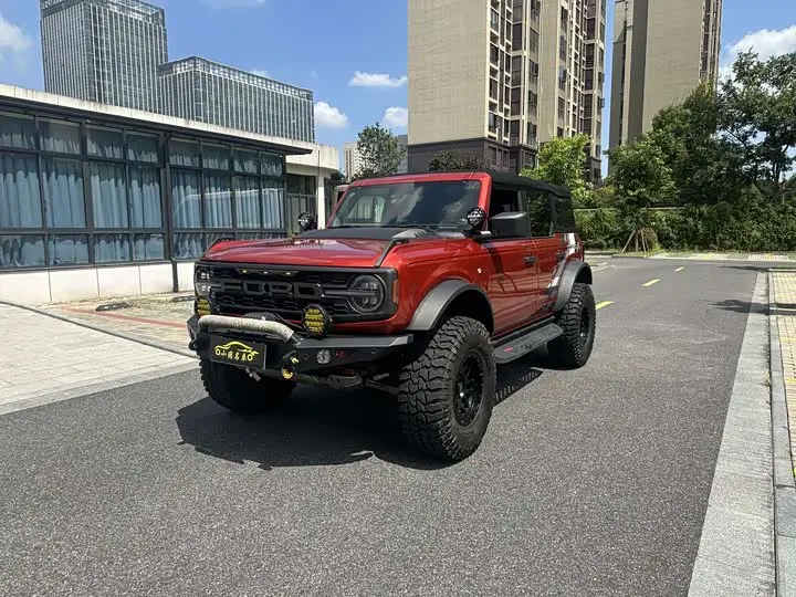 Ford Bronco 2024, арт. CN-3556883 — фото 1