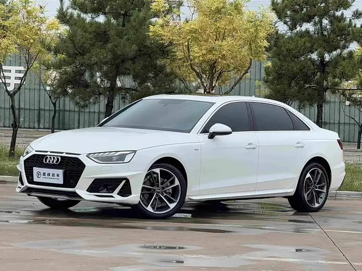 Audi A4L 2023, арт. CN-3556989 — фото 1
