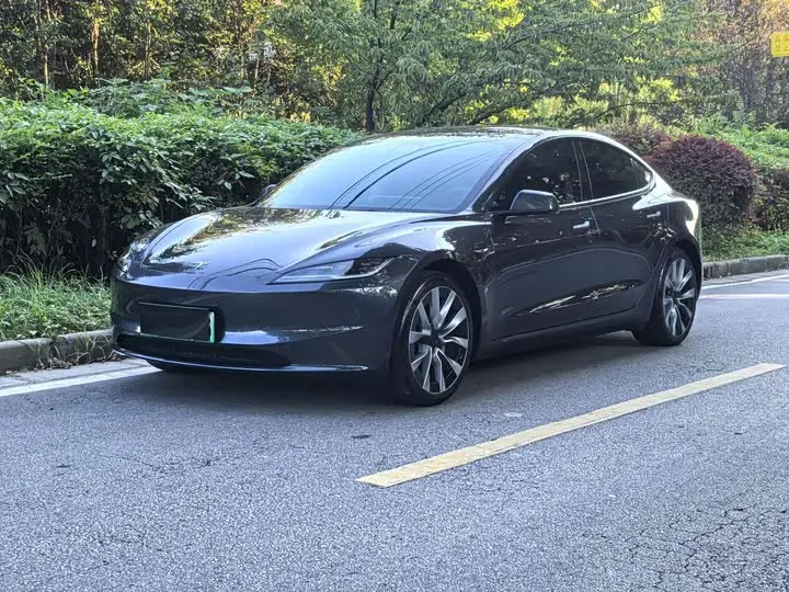 Tesla Model 3 2023, арт. CN-3557066 — фото 1
