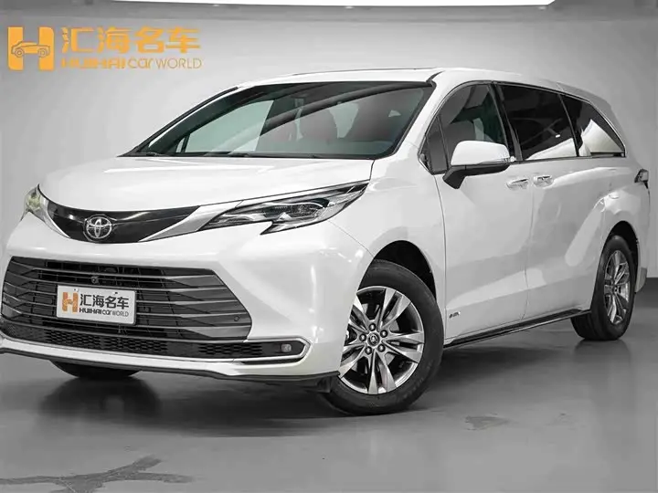 Toyota Sienna 2024, арт. CN-3557579 — фото 1