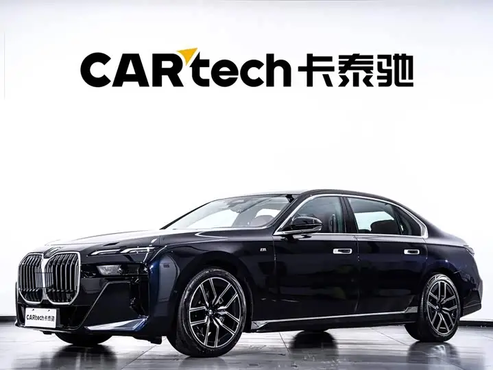 BMW 7 Series 2023, арт. CN-3557658 — фото 1