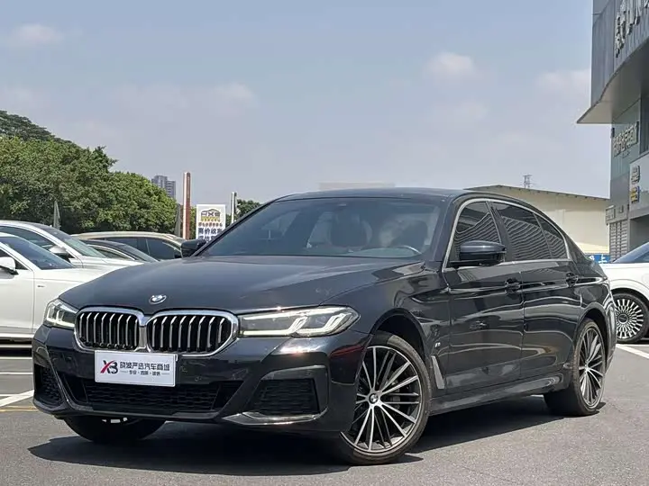 BMW 5 Series 2023, арт. CN-3558039 — фото 1