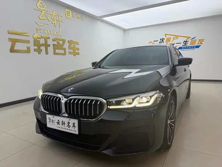 BMW 5 Series 2023, арт. CN-3558133 — фото 1