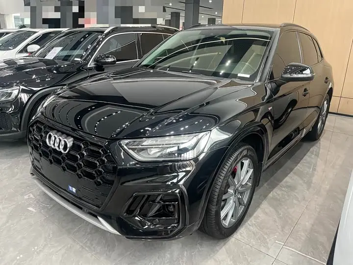 Audi Q5L 2022, арт. CN-3558643 — фото 1