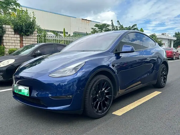 Tesla Model Y 2022, арт. CN-3559775 — фото 1