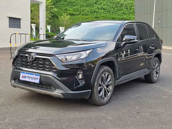Toyota RAV4 2024, арт. CN-3560021 — фото 1