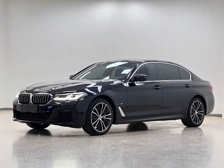 BMW 5 Series 2022, арт. CN-3560192 — фото 1