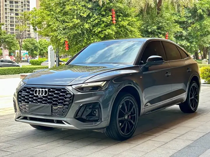Audi Q5L Sportback 2022, фото из объявления