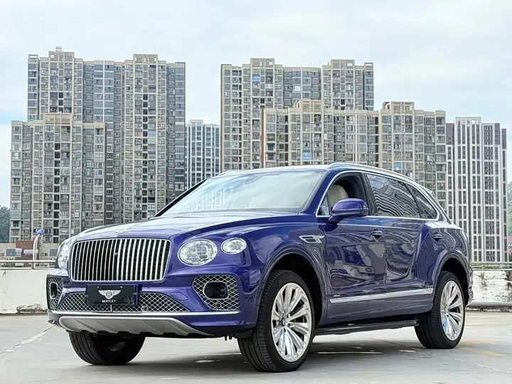 Bentley Bentayga 2023, арт. CN-3560530 — фото 1