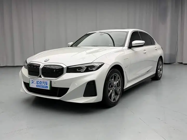 BMW i3 2022, арт. CN-3560551 — фото 1