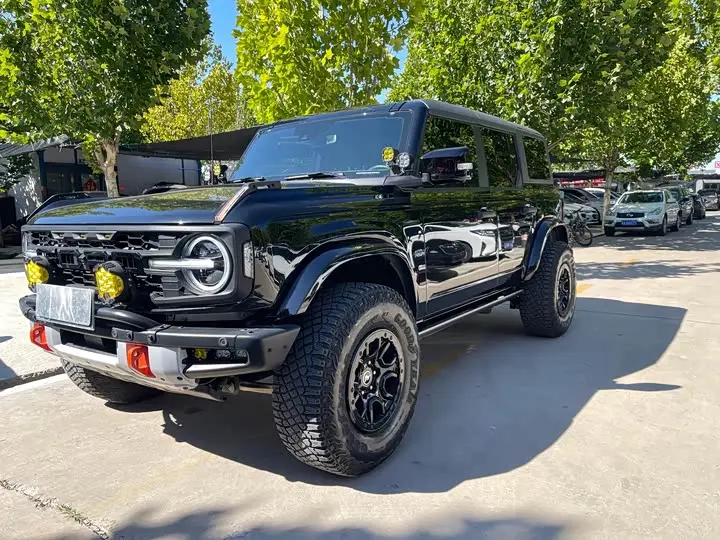 Ford Bronco 2024, арт. CN-3561868 — фото 1
