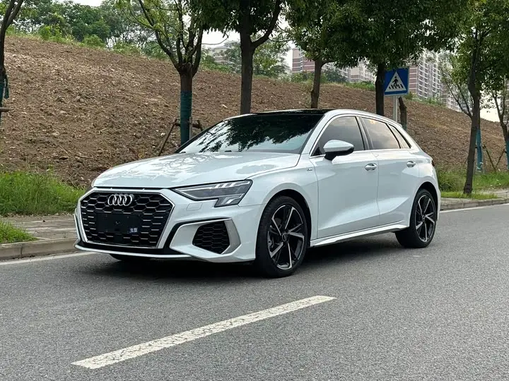 Audi A3 2023, арт. CN-3562565 — фото 1