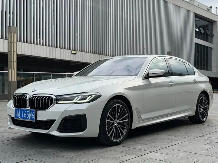 BMW 5 Series 2022, арт. CN-3562845 — фото 1