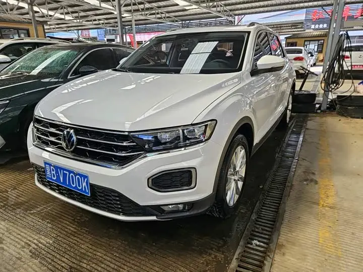 Volkswagen T-Roc 2022, арт. CN-3562994 — фото 1